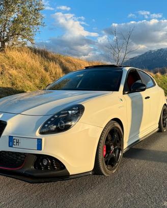 Giulietta quadrifoglio verde 1750 TBI 235cv