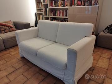 divano piccolo bianco Ikea