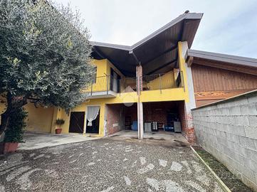 CASA INDIPENDENTE A VAPRIO D'AGOGNA
