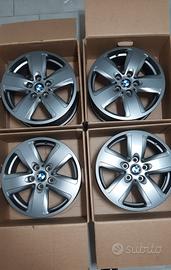 Cerchi originali BMW serie 1 F40 da 16"