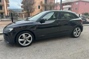 A1 nov 2020 Sportback 30 1.0 tfsi Admired Stronic