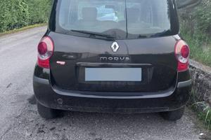 Renault modus OK PER NEOPATENTATI