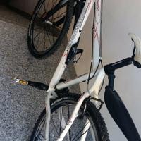 mtb top nuova  26" allu 7005, 24 marce
