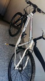 mtb top nuova  26" allu 7005, 24 marce