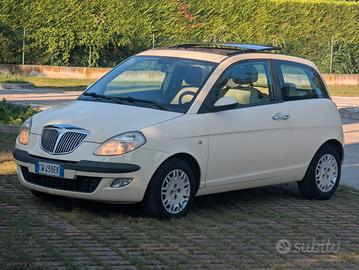 Lancia Y 1.2 fire Pacchetto Gold Full Optional