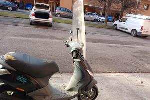 scooter piaggio 50