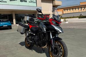 QJ MOTOR SRT 900 SX - 3.300 KM - TRIS VALIGIE