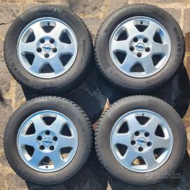 Gomme invernali 195/65 R15 T con cerchi in lega