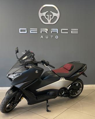 Yamaha TMAX 560 25th Anniversary black max