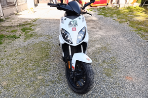 Scooter Derbi variant sport 50
