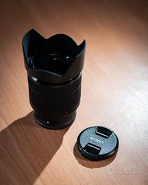 Sony FE 28-70mm f/3.5-5.6 OSS