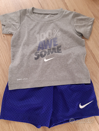 Completo bimbo nuovo