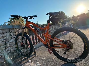 Santa cruz nomad 2011