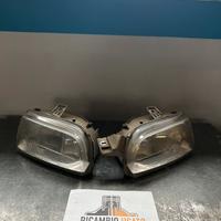Fanali anteriori originali Fiat Punto 1996