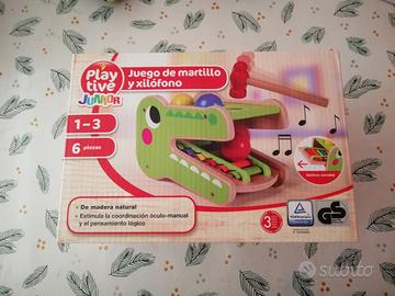 gioco di martello e xilofono 