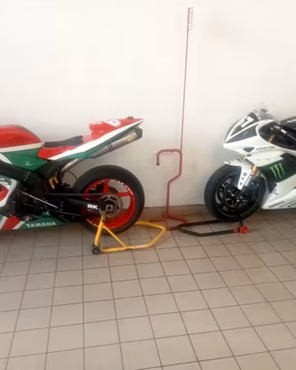 Yamaha R1 07 e 04 pronto pista