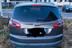 Ford smax  titanium