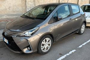 Toyota Yaris Hybrid 1.5 Active e-CVT – 2018