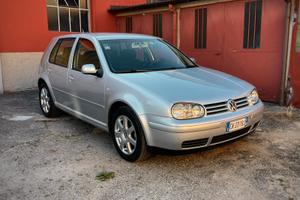 GOLF 4