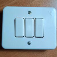 BTicino Triplo Deviatore Nuovo 6A-250V~, Avorio