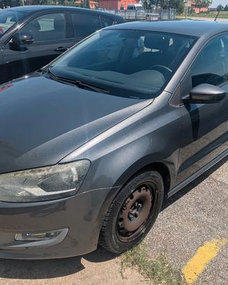 Volkswagen polo 1.4 GPL 2011 highline