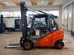 CARRELLO ELEVATORE MULETTO DIESEL LINDE 30 QUINTAL