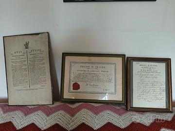 Vari documenti d'epoca.