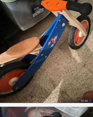 Bici in legno