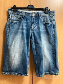 Bermuda di Jeans