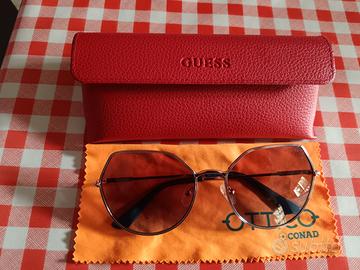occhiali da sole GUESS