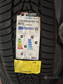 Gomme  Hankok  225/45/18 invernali