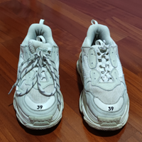 Balenciaga triple s n.39