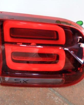 FANALINO POSTERIORE SINISTRO C5 AIRCROSS C84
