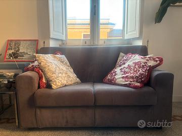 Divano 2 posti
