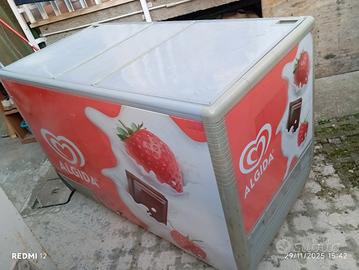 congelatore 759 litri 
