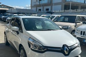 RENAULT CLIO 2018 FULL OPTIONAL