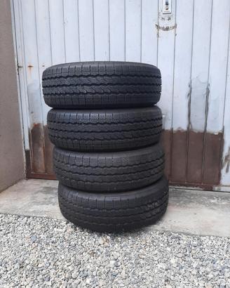 gomme 4 stagioni camion furgone , carico pesante 