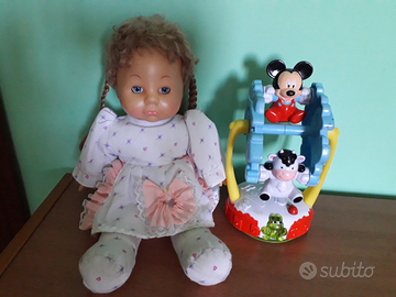 Giocattoli bambola vintage, mickey mouse