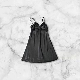 Abito da Sera Nero Semplice – Taglia 48