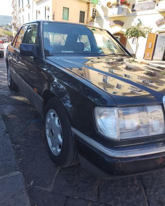 Mercedes W124 200E 1990 Asi