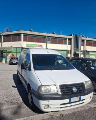 Fiat Scudo 2.0 JTD 109 CV