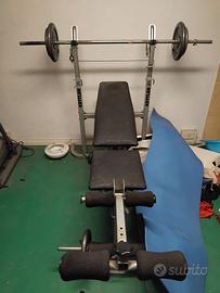 Panca ginnica con pesi