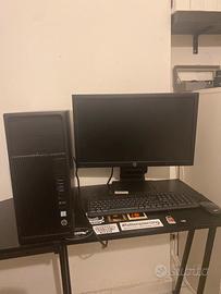 Computer HP TOWER WORKSTATION 2240
