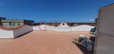 Appartamento di 120 m² con 4 locali a Giugliano in
