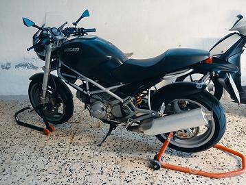 Ducati Monster 600 - 2001