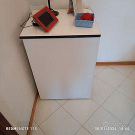 minifrigo ariston