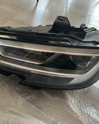 Faro Dx Full LED Audi A3 8V Led diurno no funziona