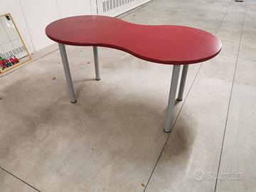 Scrivania camera bimbo