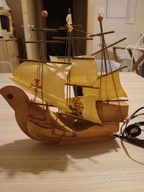 lampada forma nave caravella 