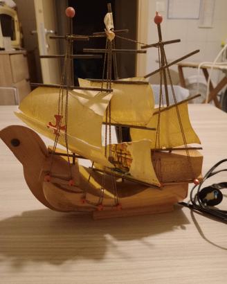 lampada forma nave caravella 